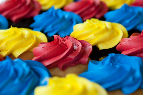 Colorful cupcakes from a Thornton, CO party venue.