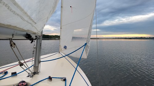 image from a sail boat deck in Westerville, OH waters.