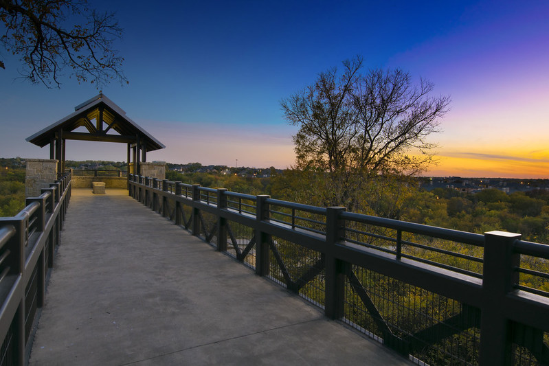 A walkway overlooking Arbor Hills Nature Preserve in Frisco, TX