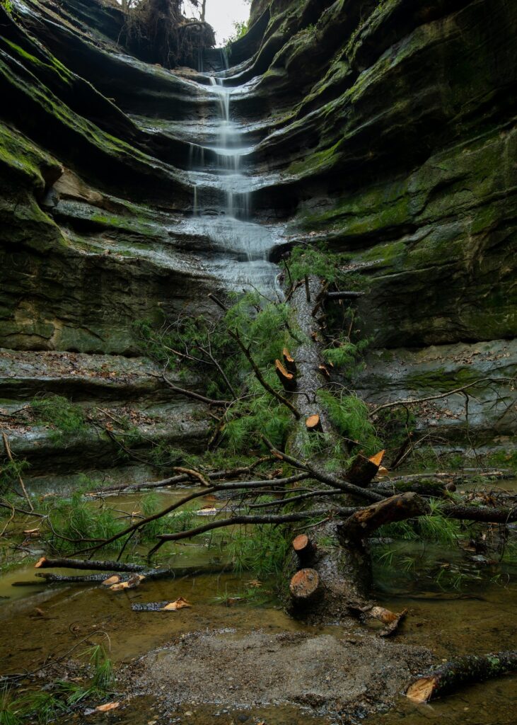 A waterfall in Starved Rock near Glenview, IL