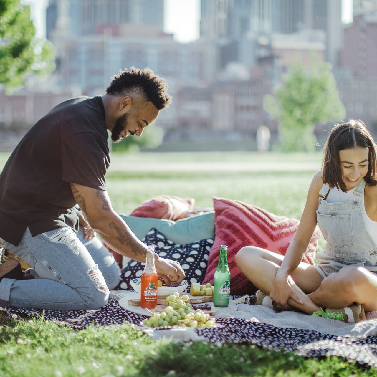 Bring a Basket to These Great Picnic Spots in Las Vegas, NV