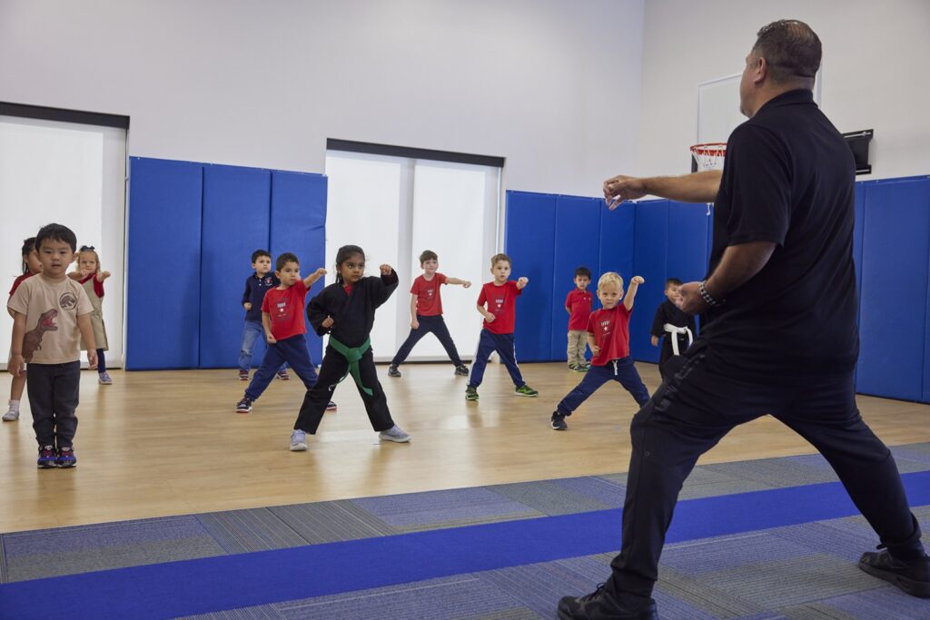 Children learning martial arts